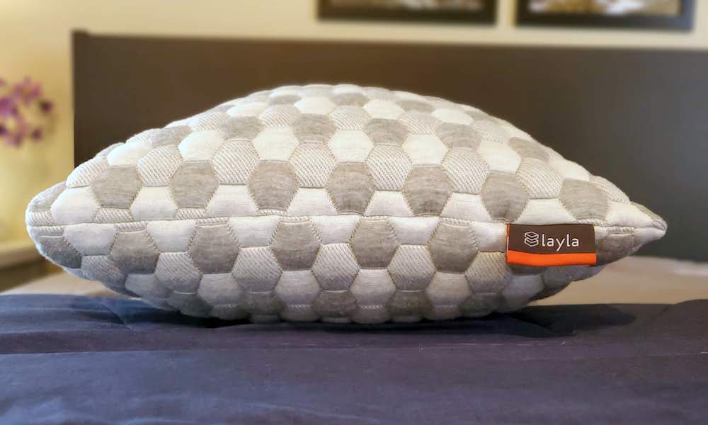 Layla Pillow Review - Honest Layla Pillow Review (January 2024)